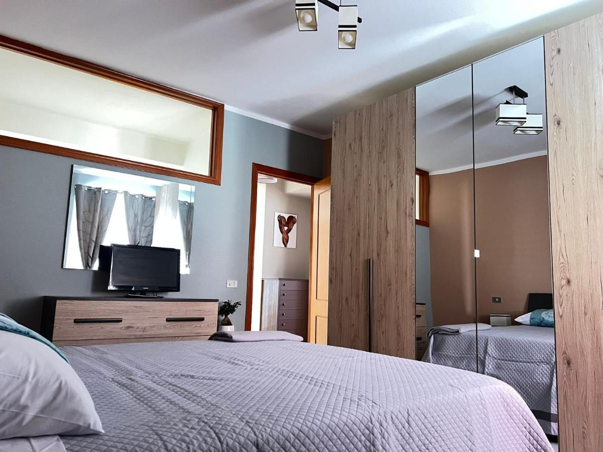 Ferienwohnung La Casa Di Wioletta Barcellona Pozzo di Gotto Exterior foto