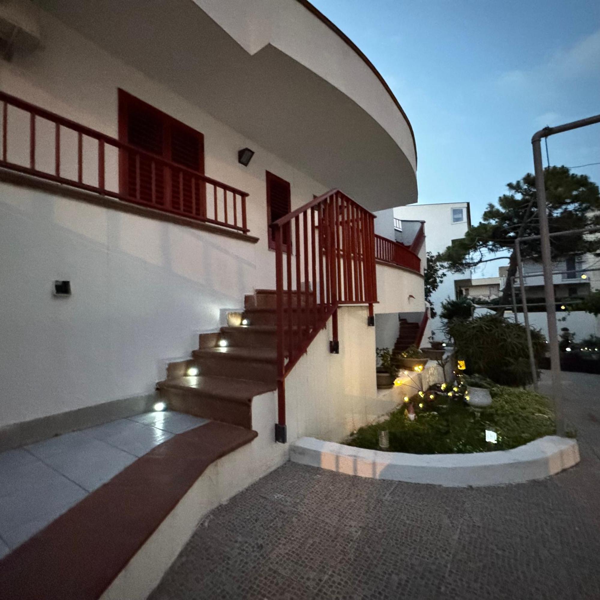 Ferienwohnung La Casa Di Wioletta Barcellona Pozzo di Gotto Exterior foto